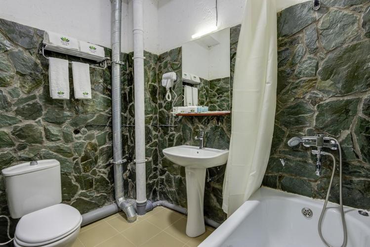 Olive Ala-Archa Hotel & Spa Verkhnyaya Alaarcha Buitenkant foto